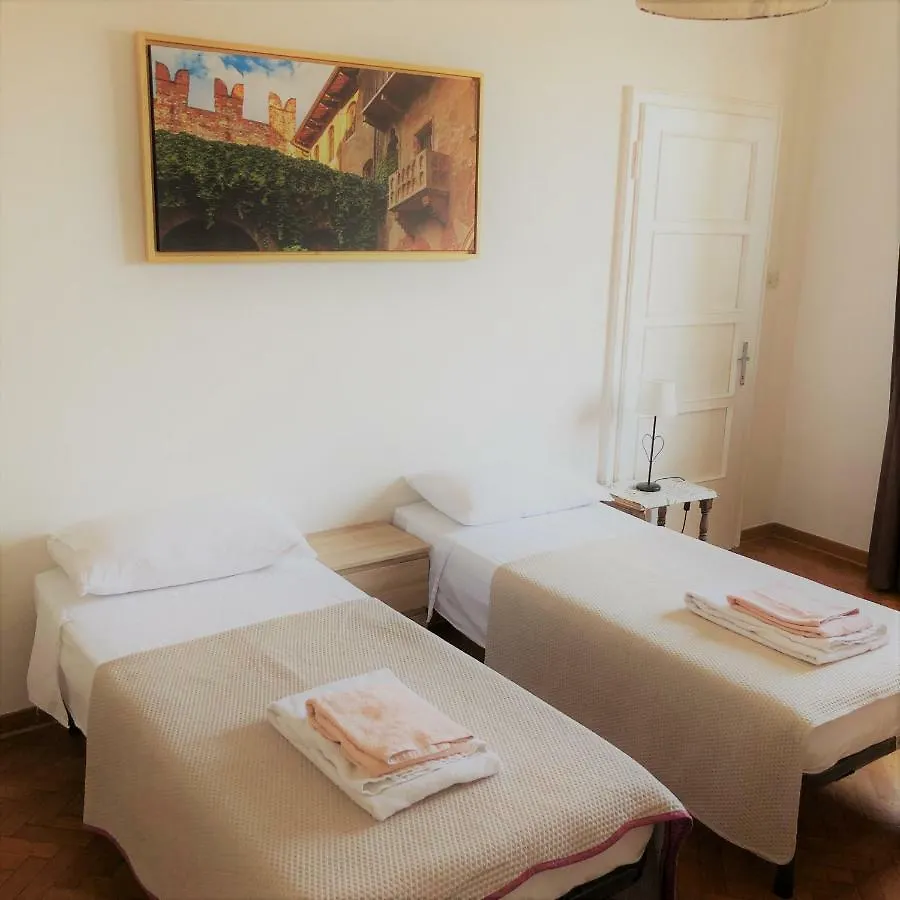 Dreaming Verona Rooms