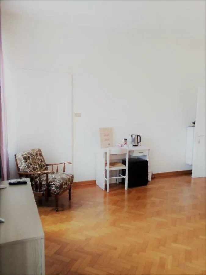 Dreaming Verona Rooms Guest house