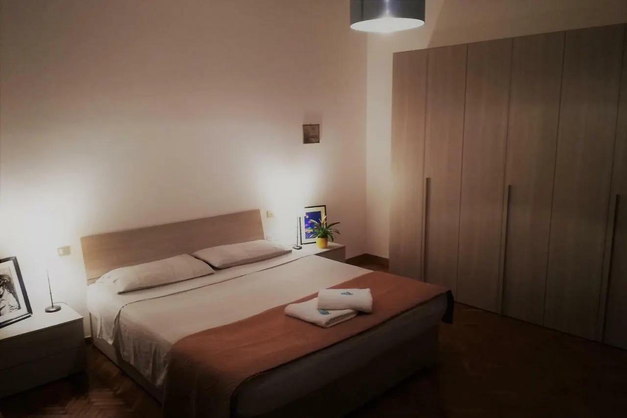 Dreaming Verona Rooms 3*,  Italy